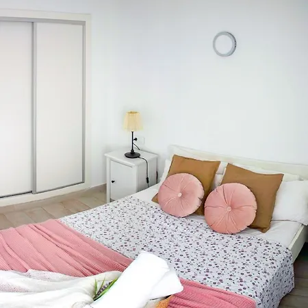 Welcome To The South And Sun Appartement